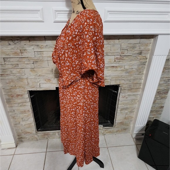 Piper and Scoot spicy mustard and white flora midil boho dress size small new!!! - Picture 3 of 7